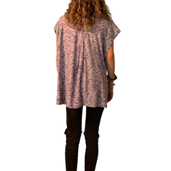 Free People Short Sleeve Casual Comfy Tee. NEW - Picture 4 of 5